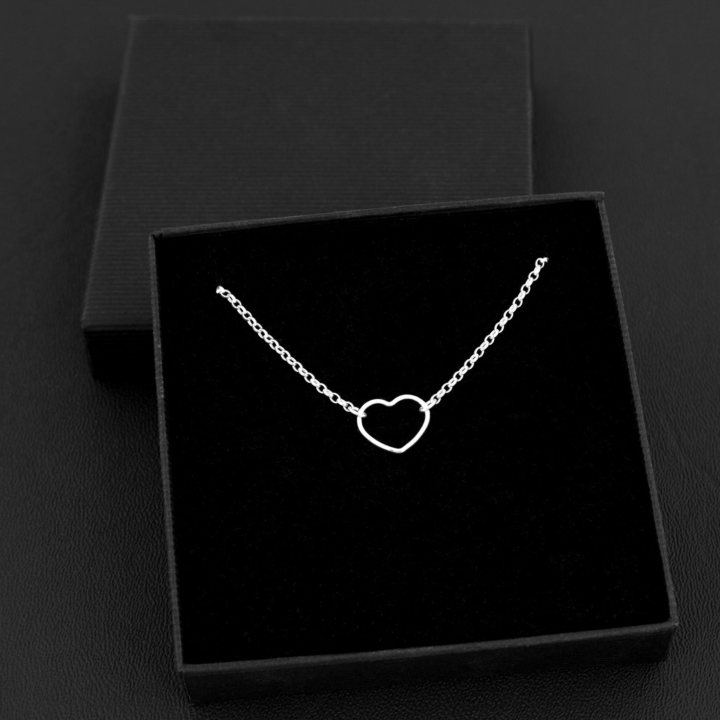 Heart Ring Day Collar