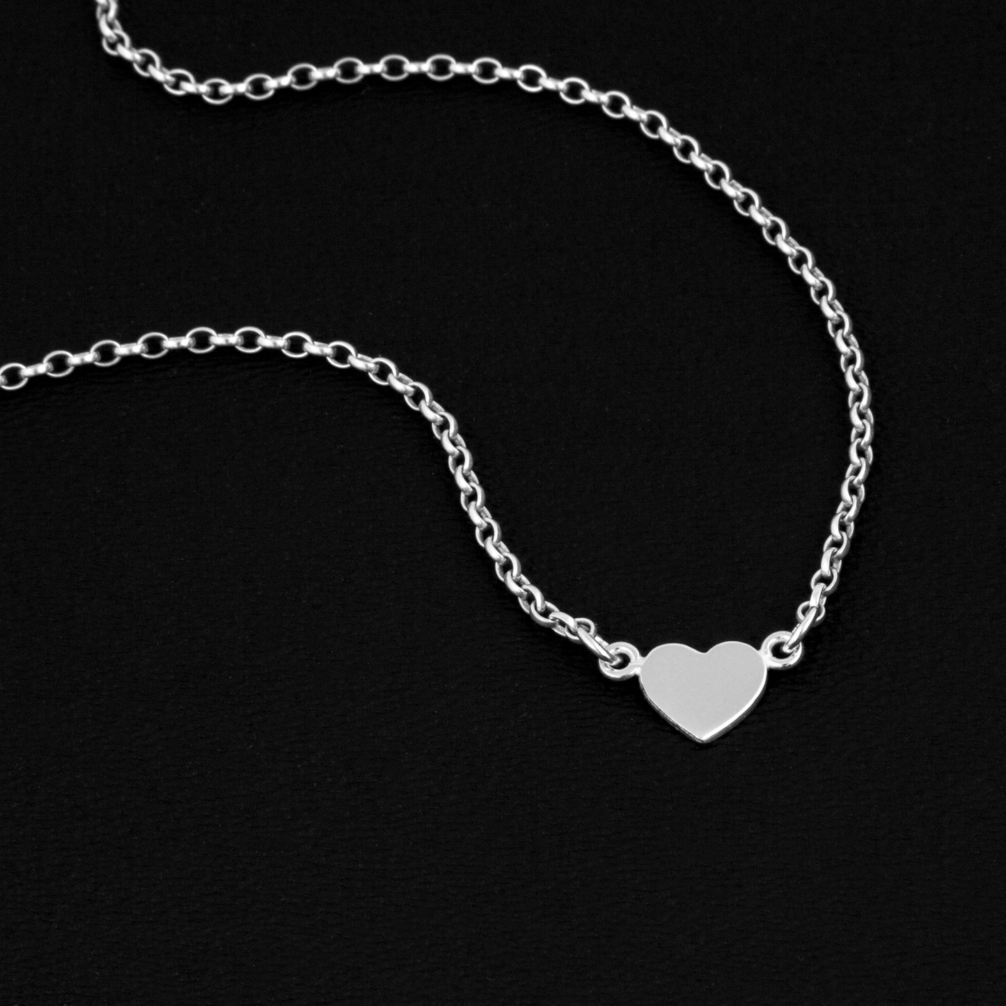 Tiny Heart Day Collar (Permanently Locking)